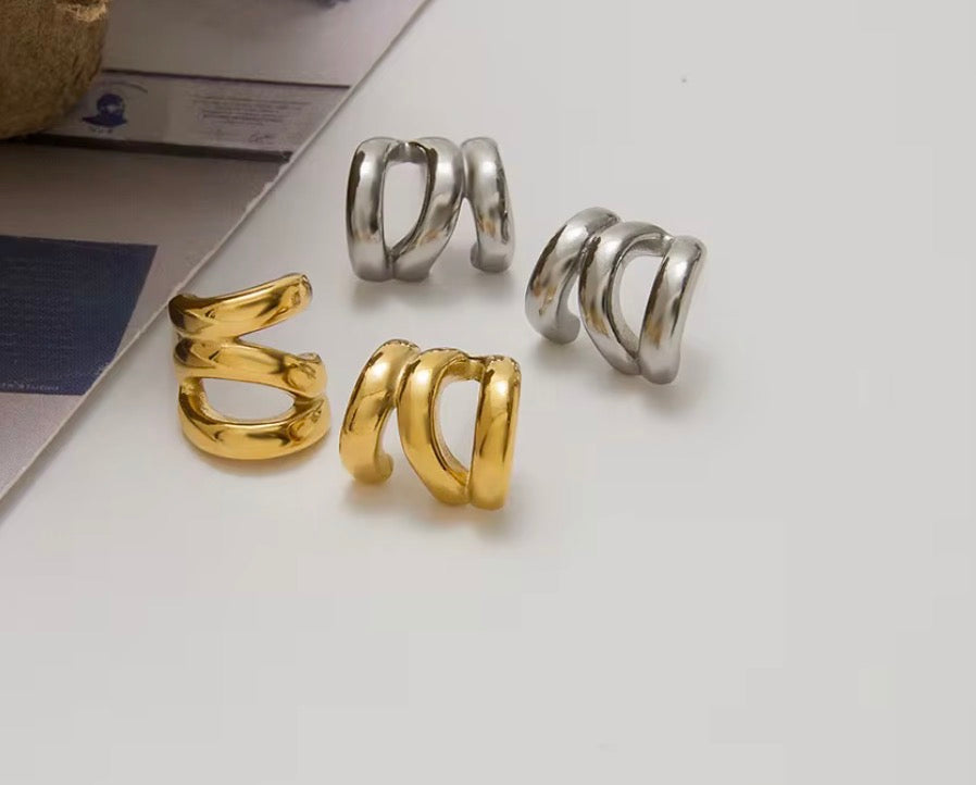 Vintage Hollow 3 Layers Lined Earrings