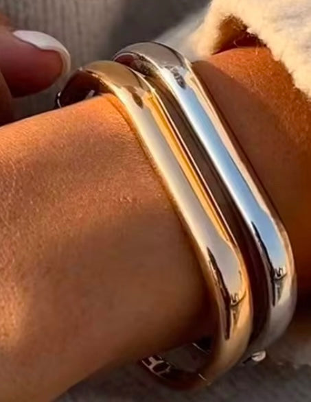 Rectangular Bold Non Tarnish Bangle