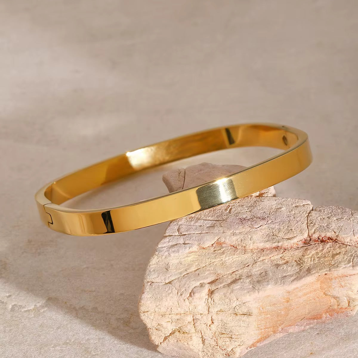 Rectangular Clasp Bracelet